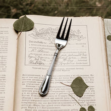 Load image into Gallery viewer, Retro Noble Manor Stainless Steel Cutlery Set Tableware Steak Dessert Fork Spoon For Home Hotel Restaurant Fine Dining
