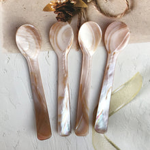 Load image into Gallery viewer, 7/9/11/12/13cm Natural Shell Ice Spoon Coffee Cream Caviar Stirring Teaspoon Dessert Spoon Kitchen Supplies Craft Tool
