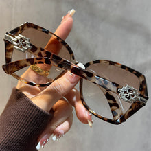 Load image into Gallery viewer, Leopard Print Patchwork Large Frame Glasses Reading Glasses Gradient Tea Lens Multifunctional Fashion Eyewear
