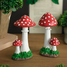 Load image into Gallery viewer, Resin Mushroom Ornament Waterproof Fairy Garden Home Decoration For Lawn Patio Courtyard Landscape Decoration Gift
