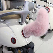 Load image into Gallery viewer, Car Rear Electric Plush Fox Tail Ornament Decoration Cute Fluffy Tail Ornament Accessory Motorcycle Bicycle
