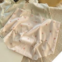 Load image into Gallery viewer, Women Ice Silk Seamless Panties Strawberry Print Mid Waist Underpant Breathable Cotton Crotch Soft Triangle Briefs Summer Underwear

