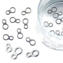 Load image into Gallery viewer, 20PCS 2-Hole Stainless Steel Lure Connector Seamless Offshore Fishing Connector for Slow Pitch Jigging Smooth Non-Abrasive Anti-Tangle Fishing Tackle Accessory
