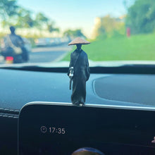 Load image into Gallery viewer, Ancient Swordsman Figurine Resin Knight Statue Miniature Warrior Sculpture for Car Dashboard Decoration Home Office Desktop Ornament Gift for Men
