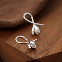 Load image into Gallery viewer, Copper Material Minimalist Magnolia Flower Stud Earrings Light Luxury Jewelry Daily Wear Accessories for Women
