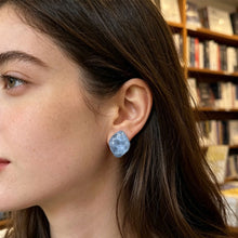 Load image into Gallery viewer, French Style Candy Color Resin Irregular Geometric Non-Piercing Ear Clips Fashion Daily Women Earrings Jewelry
