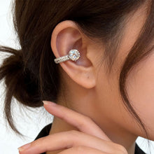 Load image into Gallery viewer, Geometric Eight-pointed Star Row Zircon Non-Piercing Ear Clip Earrings Elegant Women Daily Banquet Party Jewelry
