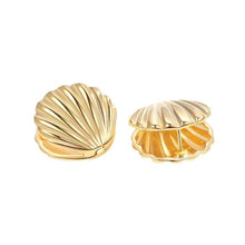 Load image into Gallery viewer, Alloy Metal Glossy Surface Shell Fan Shaped Stud Earrings Vintage Geometric Ocean Style Women Daily Trendy Jewelry
