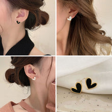 Load image into Gallery viewer, Alloy Vintage Black White Peach Heart Stud Earrings Korean Ins Retro Temperament Women Daily Party Wedding Fashion Jewelry
