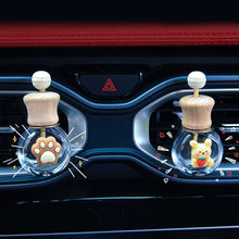 Load image into Gallery viewer, Car Perfume Bottle Perfume Air Outlet Car Air Conditioning Clip Hanging Glass Bottle Auto Ornament Essential Oils Diffuser Fragrance Ornament
