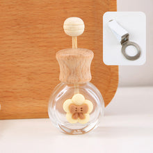 Load image into Gallery viewer, Car Perfume Bottle Perfume Air Outlet Car Air Conditioning Clip Hanging Glass Bottle Auto Ornament Essential Oils Diffuser Fragrance Ornament

