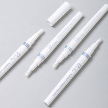 Load image into Gallery viewer, Gentle Makeup Correction Pen Portable Smudge Remover Pencil Easy Clean Eyeliner Lip Repair Tool Makeup Remover Pen

