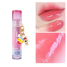 Load image into Gallery viewer, Crystal Lip Oil Hydrating Lip Oil Long-lasting Moisturizing Shimmering Mirror Liquid Water Lip Glaze with Cute Charm Keychain
