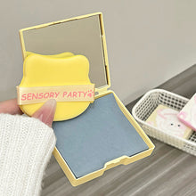 Load image into Gallery viewer, 100Pcs Facial Oil-Blotting Paper with Mirror Removes Shine Without Destroying Makeup Portable Face Oil Control Tool
