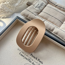 Load image into Gallery viewer, Korean Matte Oval Hair Clip Plastic Crab Hair Claw Elegant Spoon Shape Women Ponytail Hair Daliy Accessories
