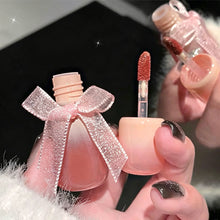 Load image into Gallery viewer, Water Lip Gloss Nude Moisturizes Long Lasting No Fade Lipstick Waterproof Lip Tint Makeup Lip Glaze Woman Makeup Cosmetic
