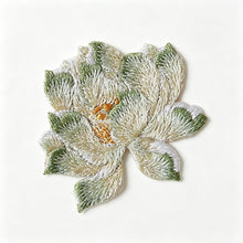 Load image into Gallery viewer, 1Pc Lotus Flower Patch Embroidery Patch On Applique for Clothes Cheongsam Wedding Dress Bag DIY Decor
