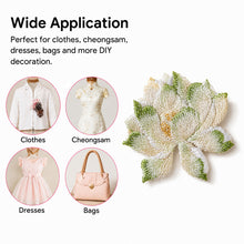 Load image into Gallery viewer, 1Pc Lotus Flower Patch Embroidery Patch On Applique for Clothes Cheongsam Wedding Dress Bag DIY Decor
