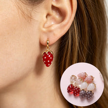 Load image into Gallery viewer, 2Pcs 3D Pearl Resin Strawberry Pendant Charm For DIY Earring Necklace Hairpin Bracelet Jewelry Accessories
