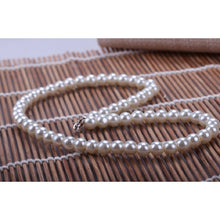 Load image into Gallery viewer, Fashion Elegant 8mm White Pearl Women Girl Chunky Cluster Bib Necklace Jewelry
