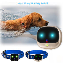 Load image into Gallery viewer, 4G GPS Pet Tracker Intelligent Anti-Lost Tracker Locator Smart Dog / Cat Collar Waterproof USB Charging

