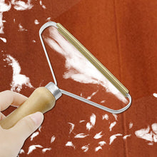 Load image into Gallery viewer, Portable Lint Remover Clothes Fuzz Fabric Shaver Brush Tool Power-Free Fluff Removing Roller for Sweater Woven Coat
