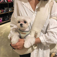 Load image into Gallery viewer, Pet Outdoor Travel Handbag Puppy One-shoulder Bag Cat Backpack Single Shoulder Strap Bag Kitten Comfortable Tote Pets breathable Bag Handmade Pet Supplies
