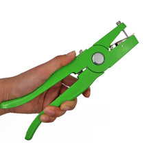 Load image into Gallery viewer, Farm Animal Ear Tag Pliers Green Metal Ear Thorn Tongs Swine Sheep Pig Cow Goat Rabbit Identification Tool
