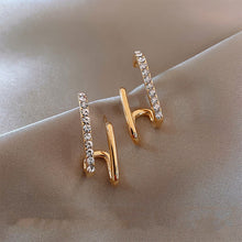 Load image into Gallery viewer, Irregular U-shaped Gold Earrings Design Woman Elegant Gold Rhinestones Ear Stud Fashion Party Girls Jewelry Accessories
