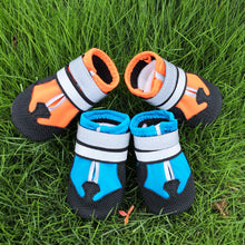 Load image into Gallery viewer, 4pcs/Lot Shoes For Large Dogs Boots Waterproof Socks Non-Slip Reflective Medium Dog Covers For Labrador Alaska Golden Retriever
