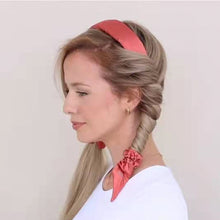 Load image into Gallery viewer, Hair Curling Rod Lazy Sleep Heatless Flexible Curling Rod Headband Wave Former Magic Wave Hair Curler Hair Curler Maker Tool
