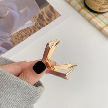 Load image into Gallery viewer, Retro Girl Triangle Clip Small Delicate Hair Clip Cute Temperament Hair Clip Hair Accessories
