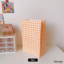 Load image into Gallery viewer, 5pcs/set Korean Style Colorful Plaid Kraft Paper Bag Flower Gift Pakage Bag Present Bag Table Organizing Bag
