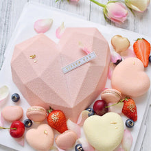 Load image into Gallery viewer, Large Silicone Diamond Heart Cake Mold Chocolate Fondant Cake Decoration Baking Tool Mousse Cake Dessert Candy Pastry Baking Accessories
