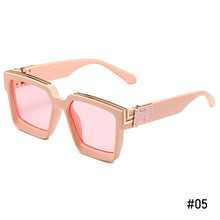 Load image into Gallery viewer, Women Big Motion Frame Sunglasses Fashion Square Frame Retro Large Square Decorative Pattern Sunglasses Versatile

