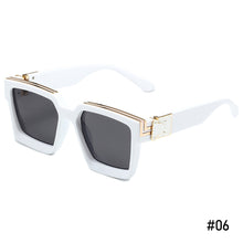 Load image into Gallery viewer, Women Big Motion Frame Sunglasses Fashion Square Frame Retro Large Square Decorative Pattern Sunglasses Versatile
