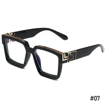 Load image into Gallery viewer, Women Big Motion Frame Sunglasses Fashion Square Frame Retro Large Square Decorative Pattern Sunglasses Versatile

