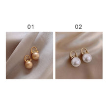Load image into Gallery viewer, Retro Temperament Large Pearl Ear Buckle Fashion All-match Geometric Earrings Women Temperament Accessories Jewelry

