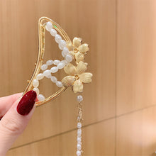 Load image into Gallery viewer, Women Butterfly Hair Clip Fringe Pendant Hairpin Pearl Metal Hairpin Fashion Hair Clip Hair Accessories
