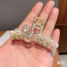 Load image into Gallery viewer, Women Pearl Hairpin Fashion All-match Metal Hair Clip Temperament Hairpin Hair Accessories
