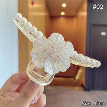 Load image into Gallery viewer, Women Seashell Flower Hairpin Elegant Temperament Hair Clip Fashion All-match Hairpin Hair Accessories
