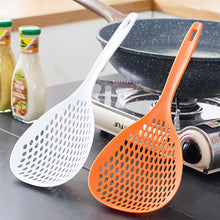 Load image into Gallery viewer, Large Strainer Colander Heat Resistant Long Handle Dumpling Noodles Scoop Skimmer Dumpling Filter Spoon Kitchen Giant Size
