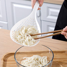 Load image into Gallery viewer, Large Strainer Colander Heat Resistant Long Handle Dumpling Noodles Scoop Skimmer Dumpling Filter Spoon Kitchen Giant Size
