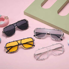 Load image into Gallery viewer, Fashion Large Frame Children Conjoined Kids Sunglasses Personality Fashion Sunglasses Boy Girls Trendy Sun Glasses
