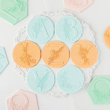Load image into Gallery viewer, DIY Alphabet Cookie Embosser Baking Pastry Mold Fondant Cake Decorating Stamp Pastry Embossed Design Tool
