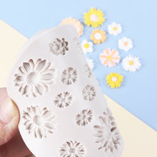 Load image into Gallery viewer, Silicone Daisy Cake Mold Fondant Cake Decorattion Flower Mould Tool Sugarcraft Chocolate Moulds Cupcake Baking Mold Bakeware
