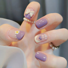 Load image into Gallery viewer, 24pcs/set Short Manicure Fake Nail Detachable Nail Patch Wearing Nails Nail Stickers Nail Art Accessories
