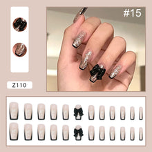 Load image into Gallery viewer, 24pcs/set Manicure Fake Nail Detachable Fake Nail Patch Wearing Nails Nail Stickers Nail Art Accessories
