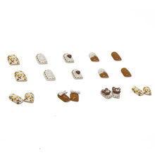 Load image into Gallery viewer, 24pcs/set Short Cute Bear Manicure Fake Nail Detachable Fake Nail Patch Wearing Nails Nail Stickers Nail Art Accessories
