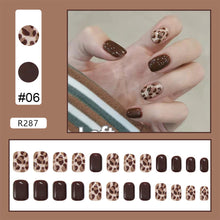 Load image into Gallery viewer, 24pcs/set Nail Stickers Nail Patch Removable Fake Nails Extensions Artificial Nail Art Accessories
